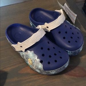 Light up Frozen crocs